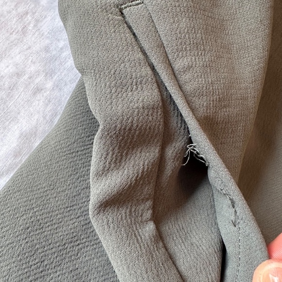 Aritzia Wilfred Darontal Crepe Cropped Pants - Picture 12 of 14